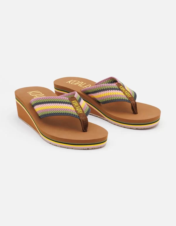 Chinelos com Cunha Camel